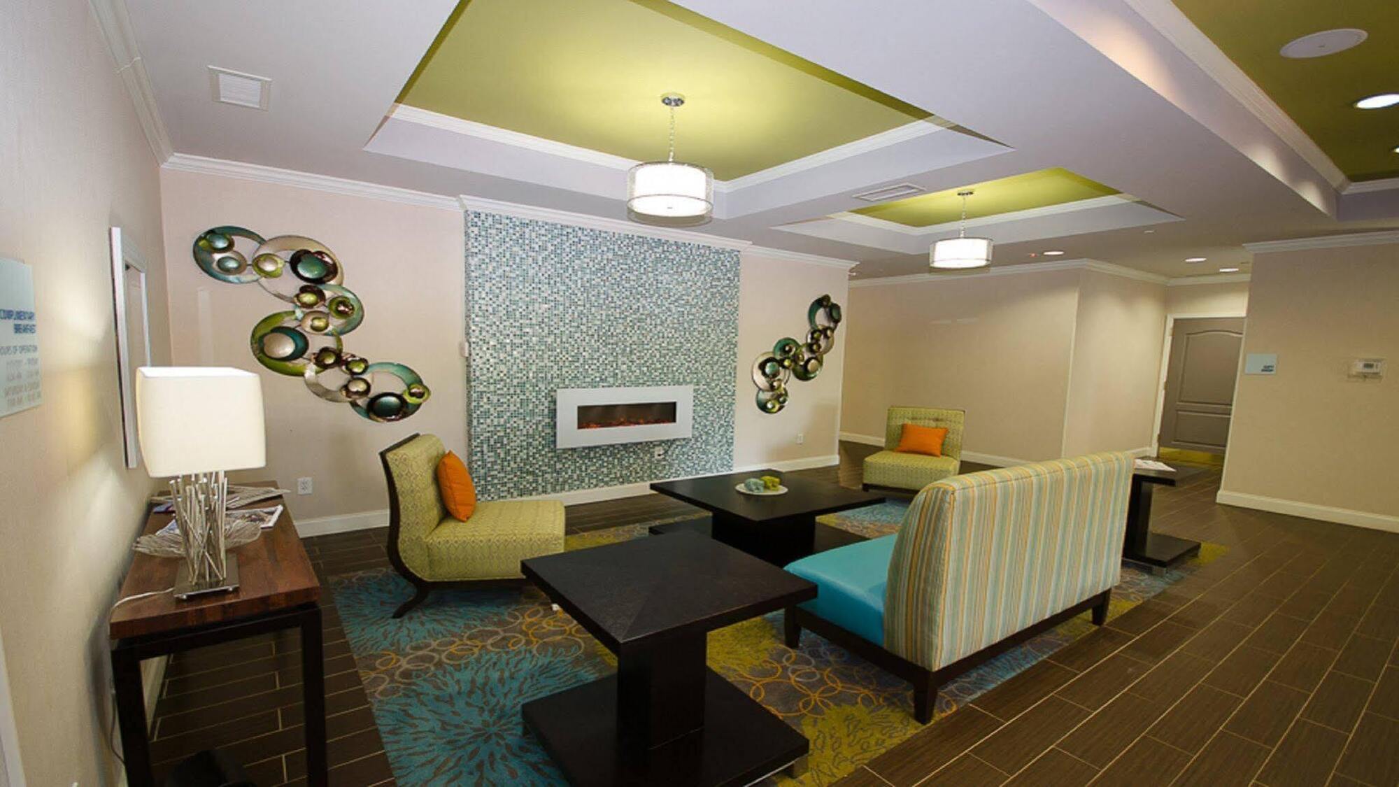 Holiday Inn Express Hotel & Suites Lagrange I-85 By Ihg LaGrange Exterior foto